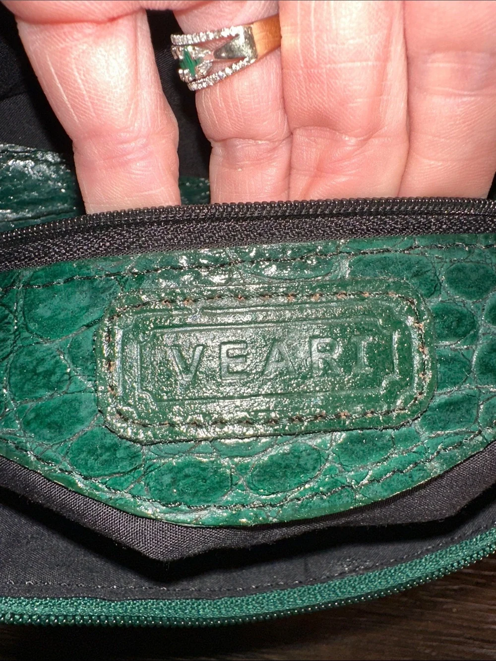 VEARI Hornback Crocodile Leather Clutch wallet in Rare Emerald Green